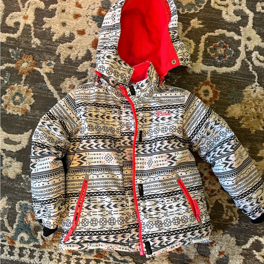 Trendy Kids Patterned Puffer Jacket with Red Highlights